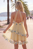 Vestido Curto de Finalistas, Decote Abrigo, Decote Abrigo, Linha em A, com Folhos e Calçados, Vestido de Finalistas com Flores 3D