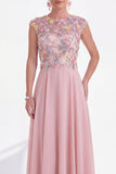 Vestido longo de mãe da noiva verde floral em linha A, decote redondo, com aplicação e mangas altas