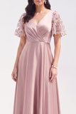 Vestido longo de mãe da noiva, decote em V cinzento-rosa, decote em V, com decote em V e mangas curtas