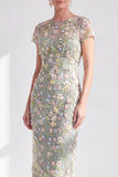 Vestido Mãe da Noiva Bodycon Floral Bodycon Azul Floral Neck, Aplicado Com Abertura