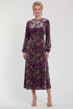 Vestido Midi de Veludo A-Line Fúcsia com decote redondo e mangas compridas