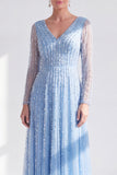 Vestido Mãe da Noiva, roxo escuro e decote em V longo, linha A com mangas compridas