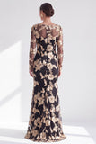 Vestido longo de mãe da noiva com gola bateau de gola bata em forma de sereia vermelha