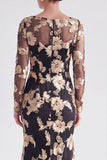 Vestido longo de mãe da noiva com gola bateau de gola bata em forma de sereia vermelha