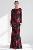 Vestido longo de mãe da noiva com gola bateau de gola bata em forma de sereia vermelha