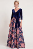 Vestido de Mãe da Noiva Flor Azul, Linha em V, Decote em V, com mangas 3/4