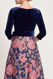 Vestido de Mãe da Noiva Flor Azul, Linha em V, Decote em V, com mangas 3/4