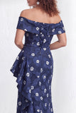 Vestido de Mãe da Noiva, sereia preta preta floral com folhos e abertura