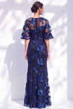 Vestido Longo de Mãe da Noiva com Sereias Azul-Marinho e Folhos Florais com Mangas Curtas