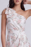 Vestido Branco Pequeno Bodycon Floral de Um Ombro com Laço
