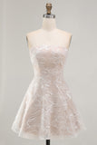 Vestido Branco Pequeno Floral A-Line Strapless