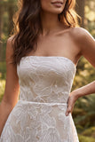 Vestido Branco Pequeno Floral A-Line Strapless