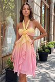Vestido de finalistas amarelo e rosa em chiffon com decote halter e gola alta, com flor 3D