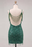 Vestido curto de regresso a casa com lantejoulas verde-escuras Short, ombro frio, com franjas
