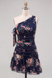 Vestido de Finalistas Pretos de Chiffon Linha A com Folhos de Um Ombro
