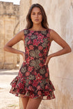 Vestido de Finalistas Curto de Finalistas, Flor Vermelha, Decote Bateau, Justo e Folhos
