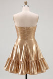 Vestido Curto de Regresso a Casa Metálico Metálico Dourado Sem Alças com Folhos
