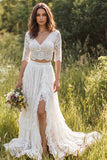 Vestido de noiva longo de renda em renda, decote em V, manga meia, com fenda