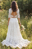 Vestido de noiva longo de renda em renda, decote em V, manga meia, com fenda