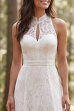 Vestido de Noiva Longa Linha A em renda de marfim com fenda