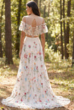Vestido de noiva longo de 2 peças em linha A com decote floral e fenda