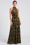 Vestido formal longo de veludo floral com decote alazeitona e decote alvo oliva