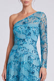 Vestido formal longo com lantejoulas azuis em linha A com um ombro e manga comprida