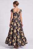 Vestido formal longo com decote quadrado, flor preta dourada, com decote quadrado e mangas altas
