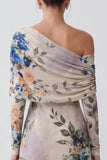Vestido formal longo em forma de sereia floral de um ombro em marfim com mangas compridas