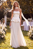 Vestido Maxi de Chiffon A-Line Strapless Lightless com Folhos e Strapless Roxo Claro com Missangas