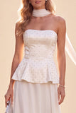 Vestido Maxi de Chiffon A-Line Strapless Lightless com Folhos e Strapless Roxo Claro com Missangas