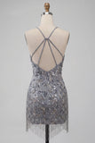 Vestido Curto de Homecoming com decote cinzento, bodycon flores e missangas, decote halter e franjas