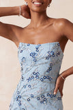 Vestido curto floral de regresso a casa com lantejoulas azuis sem alças e franjas