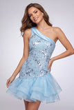 Vestido Curto de Finalistas Azul Azul Céu com Lantejoulas Florais e Folhos