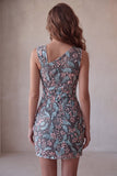 Vestido Curto de Regresso a Casa Preto, Bodycon Floral, Franzido e Bordados