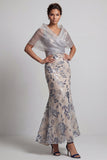 Sereia Prateada Vestido Floral de Decote em V Longo Vestido Mãe da Noiva com Capa