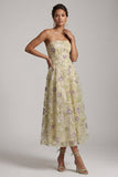 Vestido A-Line Dusty Sage Strapless Vestido Midi Floral Mãe da Noiva