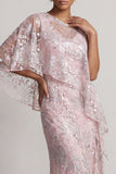 Vestido longo floral de mãe da noiva com lantejoulas de sereia de um ombro só, cor-de-rosa com capa