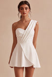 Vestido de chá de panela branco de um ombro em linha A