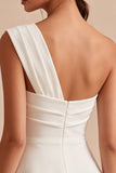 Vestido de chá de panela branco de um ombro em linha A