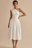 Vestido de Noivado Branco Midi de Linha A com um ombro