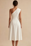 Vestido de Noivado Branco Midi de Linha A com um ombro