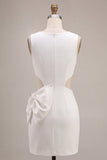 Bodycon Vestido Branco Recortado de Gola Redonda com Laço