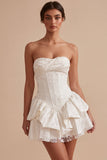 Espartilho branco A-Line Sweetheart Floral com folhos e vestido de chá de noiva