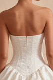 Espartilho branco A-Line Sweetheart Floral com folhos e vestido de chá de noiva