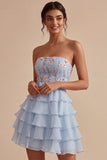Vestido Curto de Regresso a Casa Azul A-Line Sem Alças, com Folhos e Folhos
