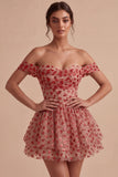 Espartilho vermelho de lantejoulas, ombro descoberto, vestido de finalistas com folhos e camadas