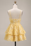 Vestido curto de finalistas com folhos em linhas A amarelas florais com missangas