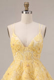 Vestido curto de finalistas com folhos em linhas A amarelas florais com missangas