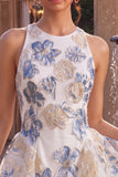 Vestido Curto de Regresso a Casa Jacquard Flor de Ameixeira Branca Com Folhos A
